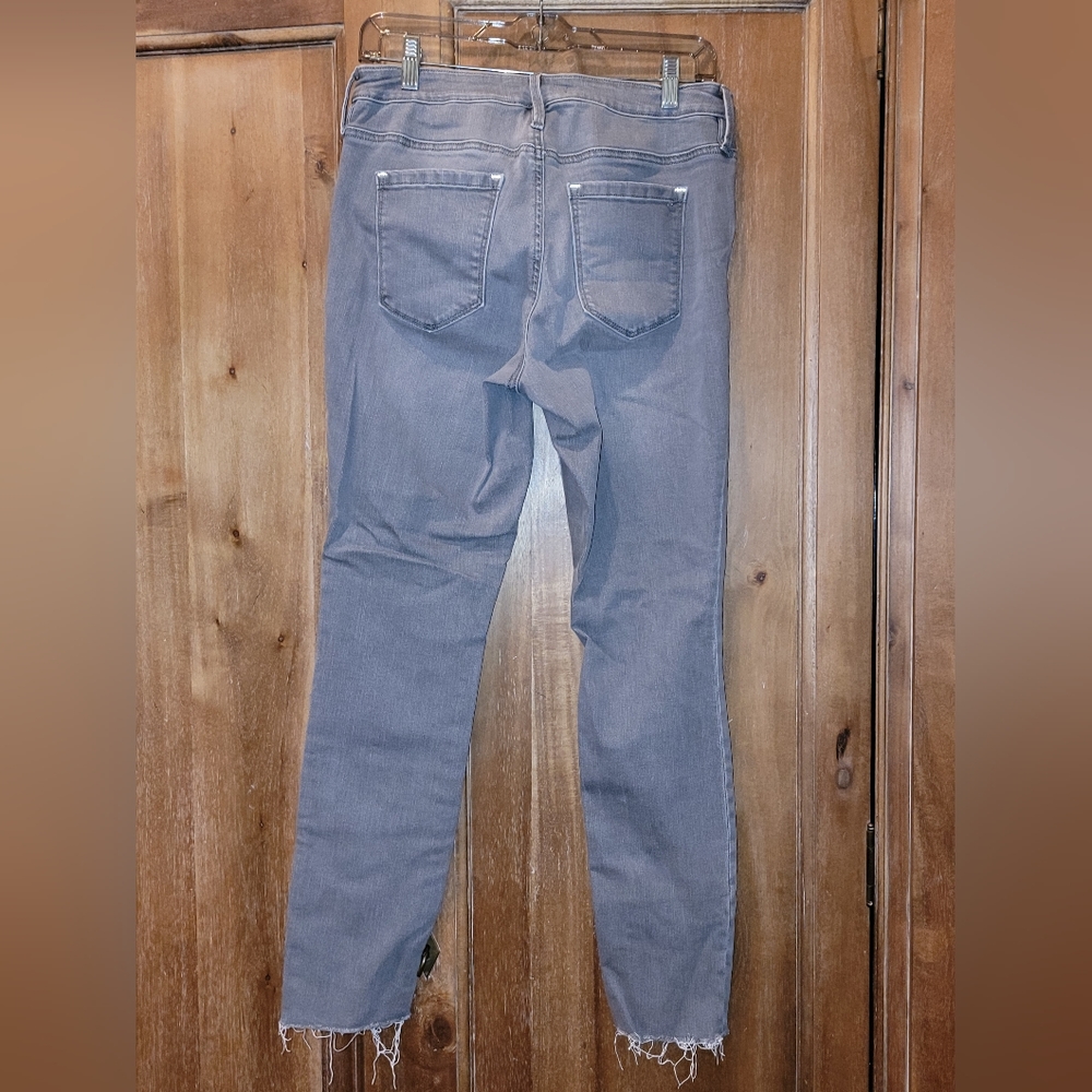 Athleta Sculptek Raw Hem Gray Jeans size 10